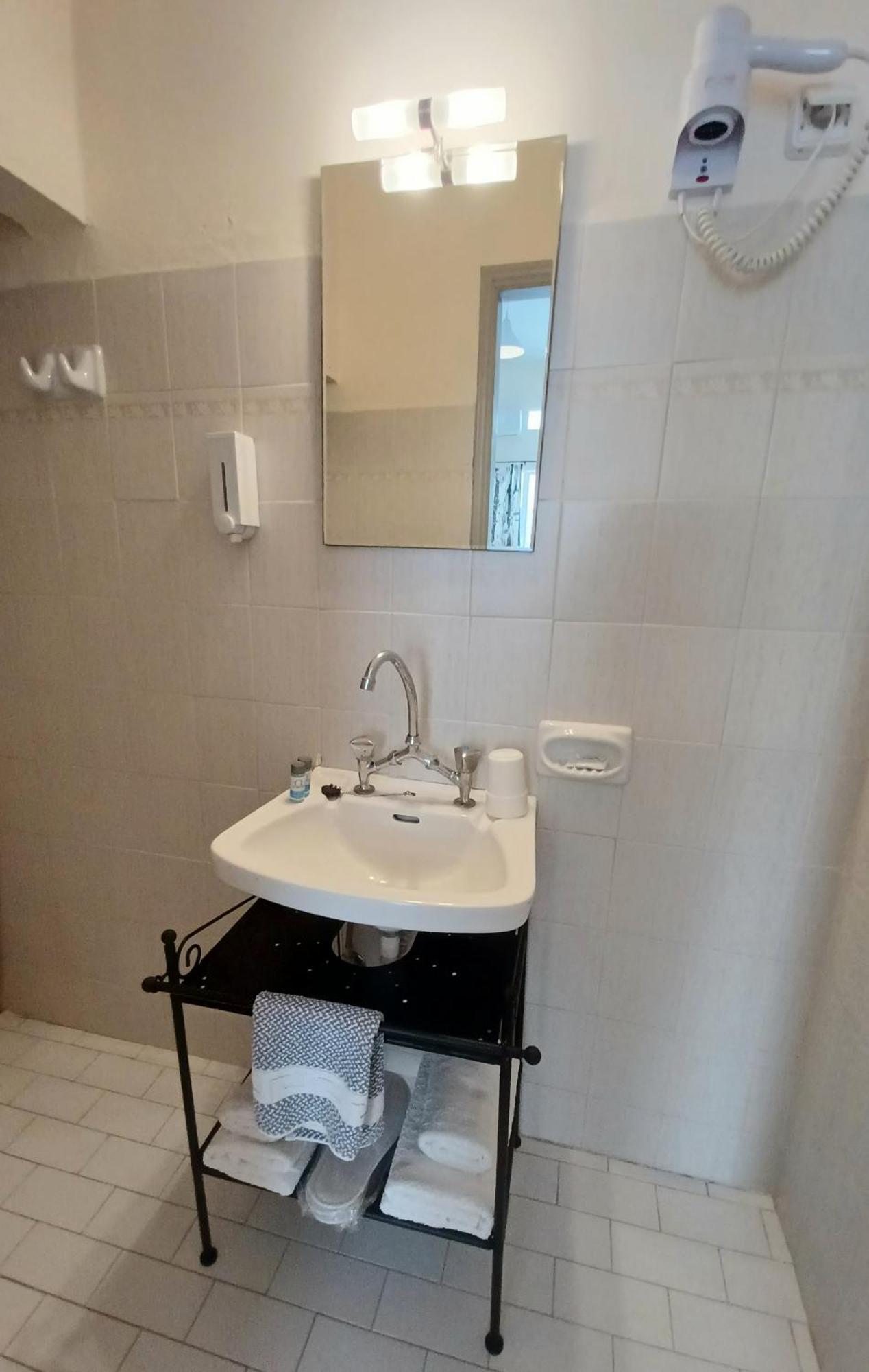 Koukounari 2 Rooms Skála 객실 사진